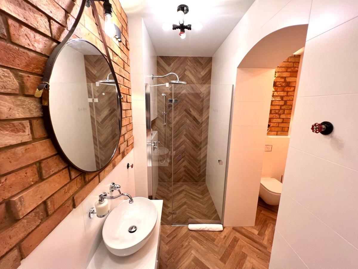 Brick Castle - Apartament Ulrich Wrocław Zewnętrze zdjęcie